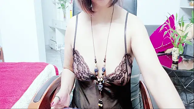Miu-Le online show from July 9, 2026, 2:16 pm