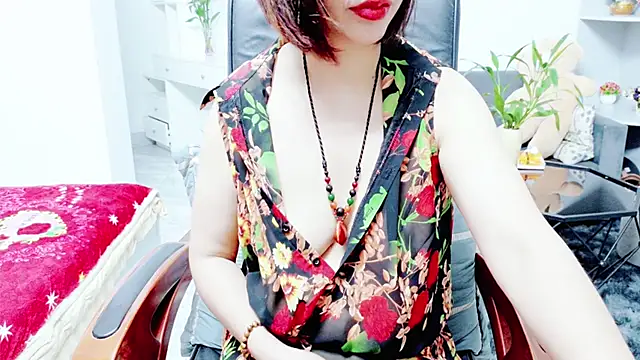 Miu-Le online show from June 18, 2026, 4:56 pm