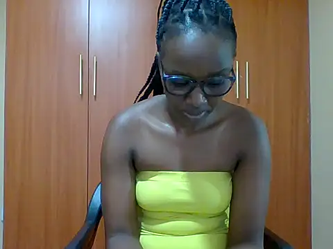 Snapshot of sexy_darleen23 chatting on February 2, 2026, 9:41 am sexy darleen23 online show from February 2, 2026, 9:41 am