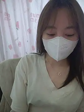 Kajisu 26 online show from April 12, 2026, 12:25 am