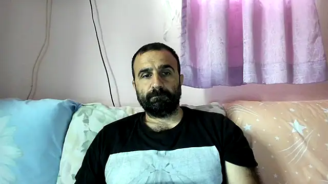 Snapshot of ivat80 chatting on September 12, 2025, 5:51 am ivat80 online show from September 12, 2025, 5:51 am