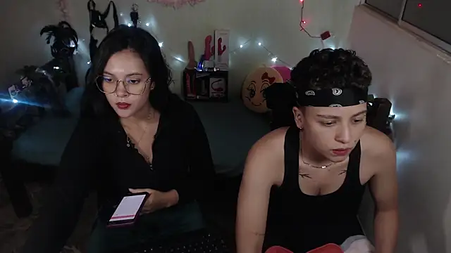 Snapshot of 01antoniafranco chatting on February 19, 2025, 2:12 am 01antoniafranco online show from February 19, 2025, 2:12 am