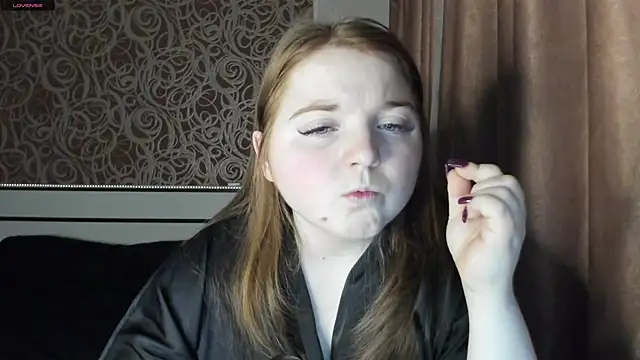 BettySprouse online show from December 5, 2024, 4:37 am