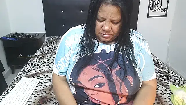 Shanttal0272 online show from January 9, 2026, 12:50 am