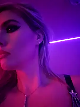 ellieconradxo online show from December 13, 2024, 3:27 am