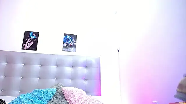 Snapshot of horny-juliette chatting on January 16, 2026, 3:38 pm horny-juliette online show from January 16, 2026, 3:38 pm