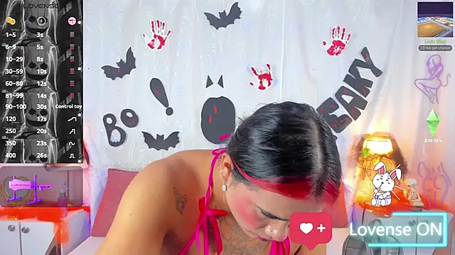 Snapshot of CristalSofiaHOT chatting on October 24, 2025, 11:42 am CristalSofiaHOT online show from October 24, 2025, 11:42 am