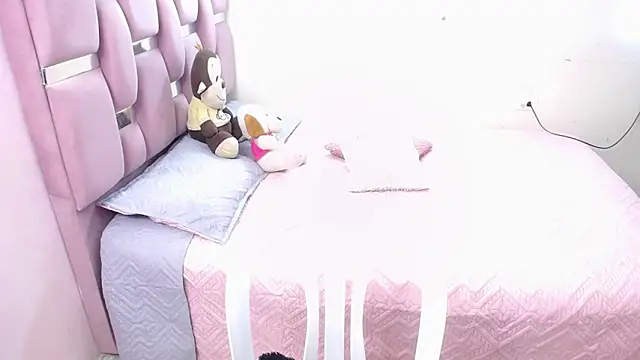 Snapshot of Jannadays chatting on February 8, 2026, 11:46 pm Jannadays online show from February 8, 2026, 11:46 pm