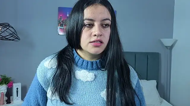 Snapshot of Alli_cooper chatting on April 10, 2026, 1:18 pm Alli cooper online show from April 10, 2026, 1:18 pm