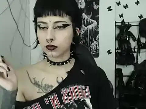 n0sferatus   online show from October 3, 2025, 3:20 am