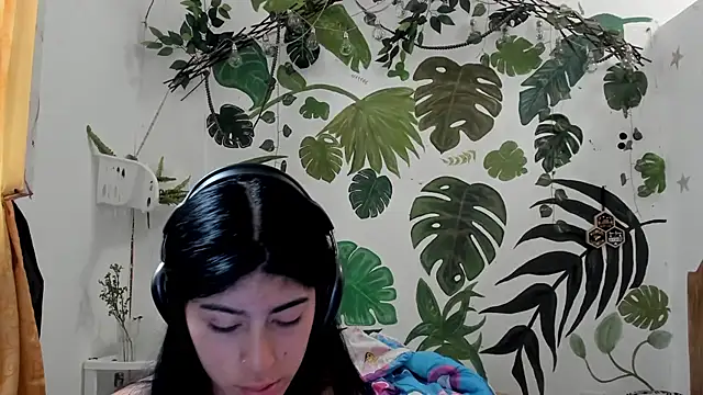 Snapshot of chaymae_nah_ chatting on October 20, 2025, 3:01 pm chaymae nah online show from October 20, 2025, 3:01 pm