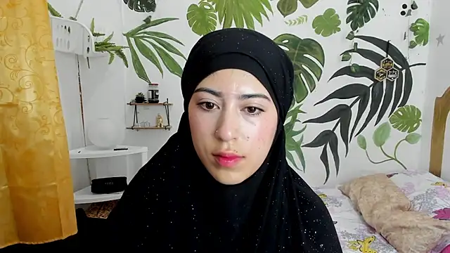 Snapshot of chaymae_nah_ chatting on October 24, 2025, 11:04 pm chaymae nah online show from October 24, 2025, 11:04 pm