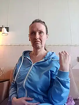 Snapshot of Evelina_cute chatting on March 30, 2026, 11:11 am Evelina cute online show from March 30, 2026, 11:11 am