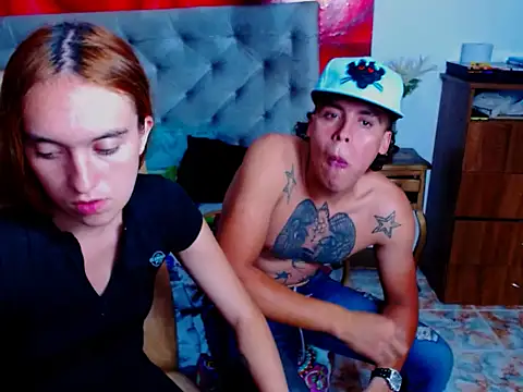 Snapshot of SamuelAndSofy chatting on October 24, 2025, 2:43 am SamuelAndSofy online show from October 24, 2025, 2:43 am