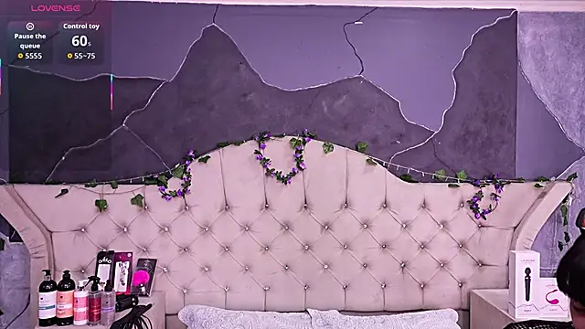 AmberGreyy  online show from February 19, 2026, 5:10 pm