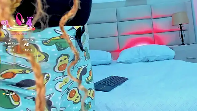 Snapshot of TifannyTaylor_ chatting on March 10, 2025, 9:01 am TifannyTaylor  online show from March 10, 2025, 9:01 am