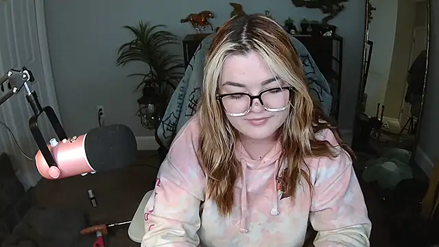 Snapshot of rodeobrii chatting on February 12, 2026, 12:21 am rodeobrii online show from February 12, 2026, 12:21 am