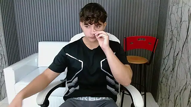 Dani cumboy online show from September 27, 2025, 1:17 pm