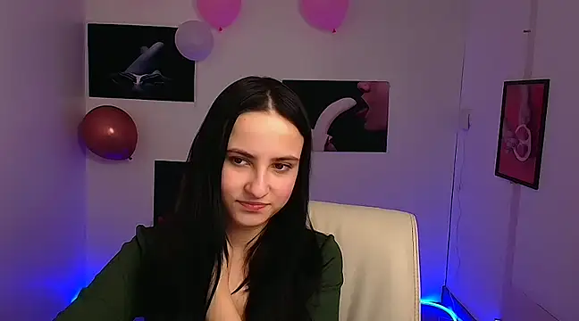 Snapshot of Sara_djefri chatting on March 9, 2025, 6:28 am Sara djefri online show from March 9, 2025, 6:28 am