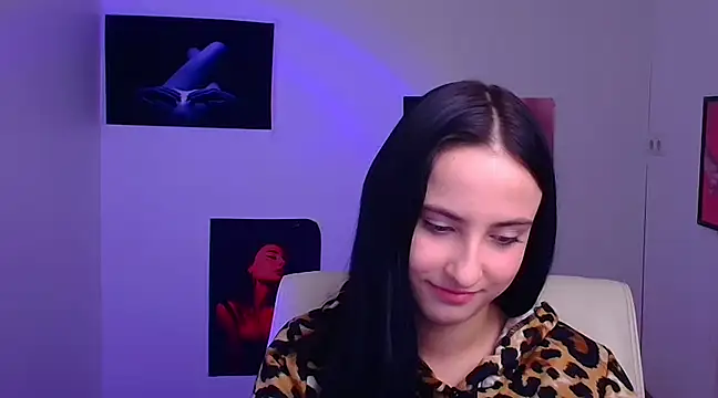 Snapshot of Sara_djefri chatting on January 22, 2025, 12:38 pm Sara djefri online show from January 22, 2025, 12:38 pm