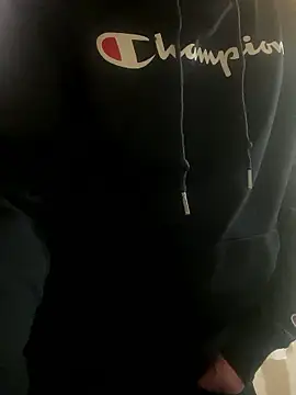 Snapshot of Lilsmokeshow017 chatting on January 11, 2026, 4:25 pm Lilsmokeshow017 online show from January 11, 2026, 4:25 pm