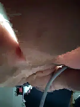 Snapshot of Lilsmokeshow017 chatting on November 13, 2025, 6:45 pm Lilsmokeshow017 online show from November 13, 2025, 6:45 pm