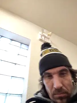 Snapshot of Lilsmokeshow017 chatting on November 7, 2025, 4:55 pm Lilsmokeshow017 online show from November 7, 2025, 4:55 pm