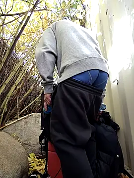 Snapshot of Lilsmokeshow017 chatting on November 3, 2025, 5:38 pm Lilsmokeshow017 online show from November 3, 2025, 5:38 pm