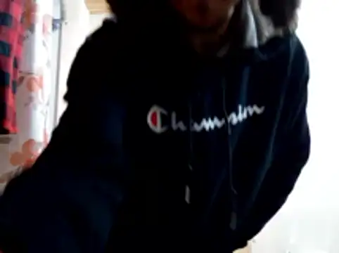 Snapshot of Lilsmokeshow017 chatting on December 14, 2025, 11:32 pm Lilsmokeshow017 online show from December 14, 2025, 11:32 pm