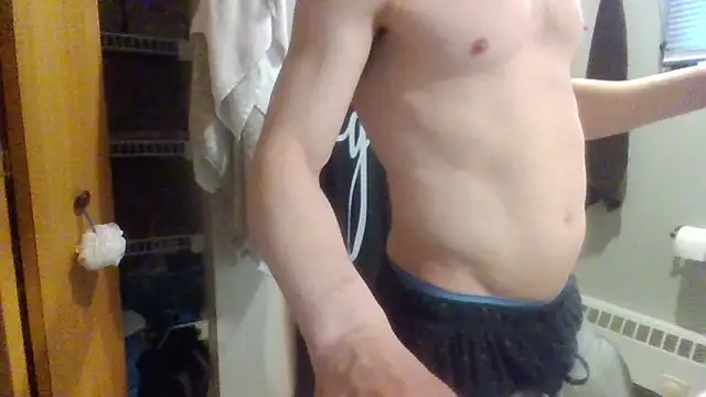 Snapshot of Lilsmokeshow017 chatting on March 22, 2025, 12:14 pm Lilsmokeshow017 online show from March 22, 2025, 12:14 pm