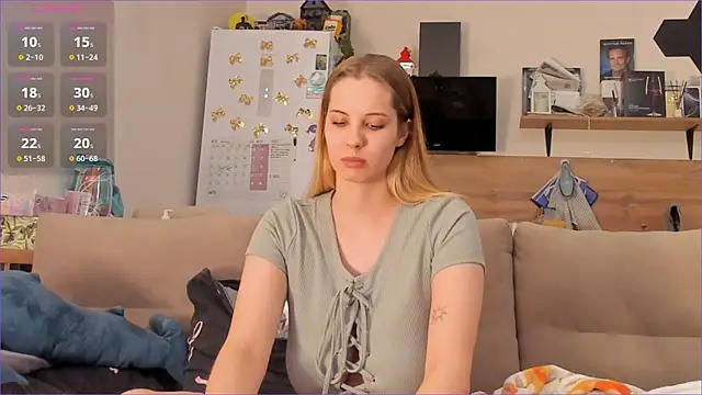 Snapshot of Girl_alone_home chatting on April 24, 2026, 3:58 pm Girl alone home online show from April 24, 2026, 3:58 pm