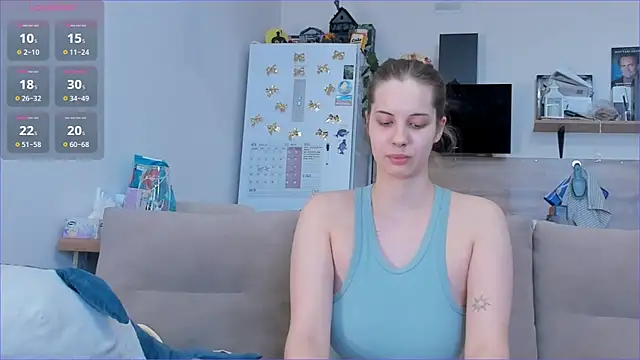 Snapshot of Girl_alone_home chatting on April 26, 2026, 2:03 pm Girl alone home online show from April 26, 2026, 2:03 pm