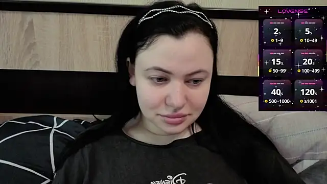 Snapshot of German_Eva chatting on May 9, 2026, 9:01 am German Eva online show from May 9, 2026, 9:01 am