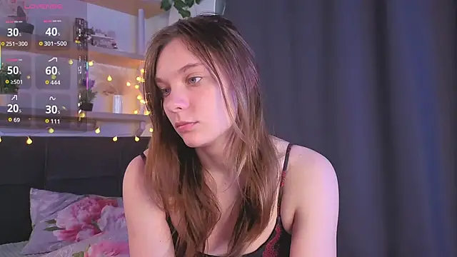 NaokoStifel online show from April 6, 2026, 1:12 am