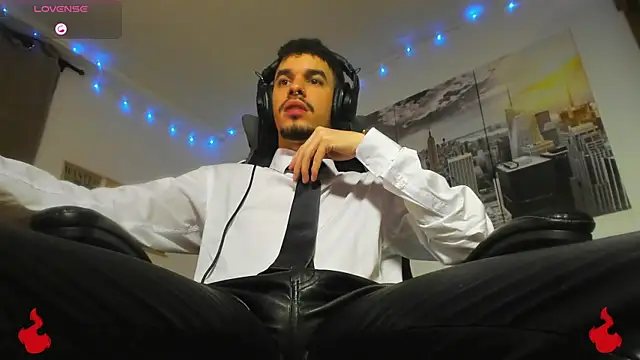 Snapshot of BRAYHAMBROWN chatting on September 30, 2025, 1:00 am BRAYHAMBROWN online show from September 30, 2025, 1:00 am