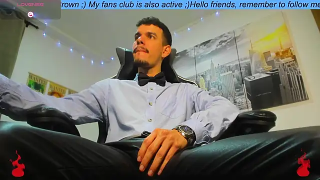 Snapshot of BRAYHAMBROWN chatting on October 9, 2025, 10:43 pm BRAYHAMBROWN online show from October 9, 2025, 10:43 pm