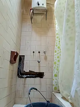 puak6666 online show from October 19, 2025, 2:42 pm