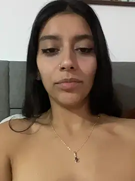 Snapshot of BrittanyDiaz chatting on July 5, 2026, 4:19 am BrittanyDiaz online show from July 5, 2026, 4:19 am