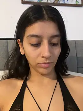 Snapshot of BrittanyDiaz chatting on May 20, 2026, 10:07 pm BrittanyDiaz online show from May 20, 2026, 10:07 pm