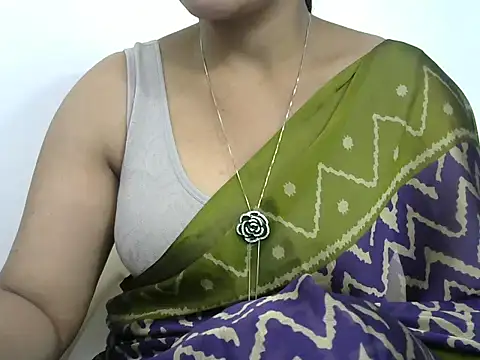 Snapshot of rashmika_reddy chatting on December 3, 2025, 5:08 am rashmika reddy online show from December 3, 2025, 5:08 am