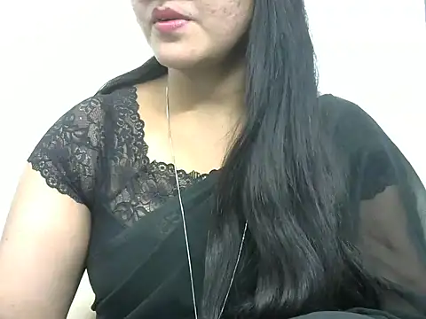 Snapshot of rashmika_reddy chatting on May 1, 2026, 5:18 pm rashmika reddy online show from May 1, 2026, 5:18 pm