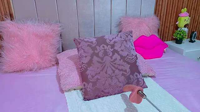 cristal subin69 online show from November 28, 2025, 12:05 pm