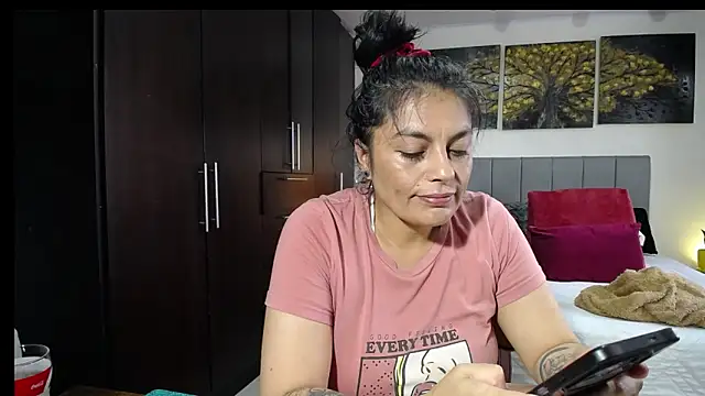 Lust Mom41 online show from March 20, 2026, 6:20 pm