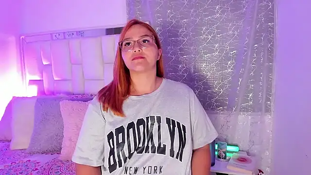 LeahxBarker online show from February 12, 2026, 1:49 am