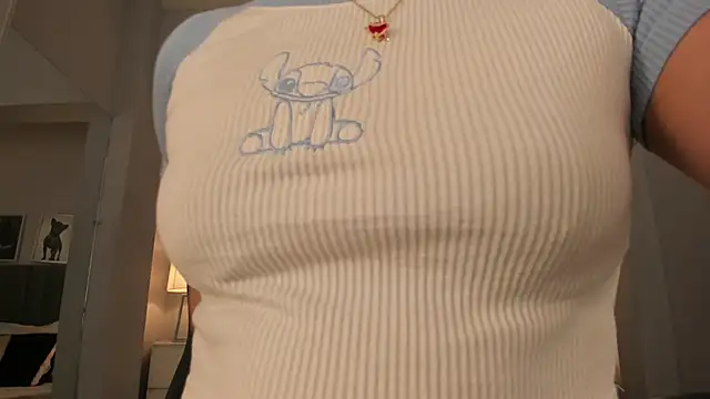 Snapshot of renee_shelby_ chatting on March 11, 2025, 9:59 pm renee shelby online show from March 11, 2025, 9:59 pm