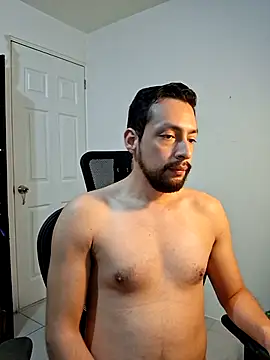 Andresarr93 online show from November 24, 2025, 8:31 pm