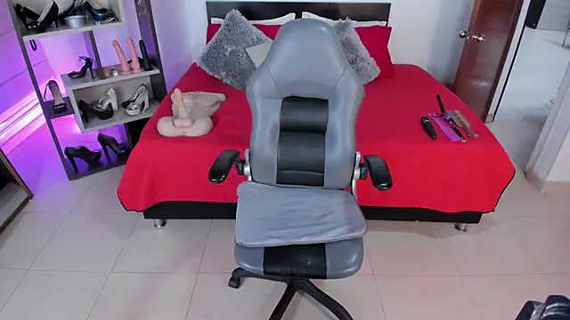 Snapshot of Veronica_Jacobss chatting on October 27, 2025, 7:15 pm Veronica Jacobss online show from October 27, 2025, 7:15 pm