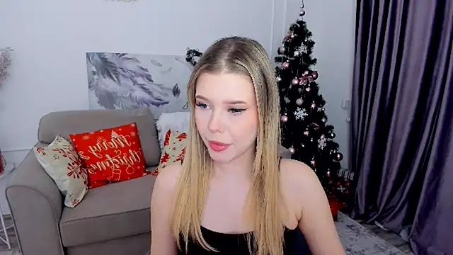 Snapshot of FollowLovee chatting on December 21, 2025, 7:48 pm FollowLovee online show from December 21, 2025, 7:48 pm