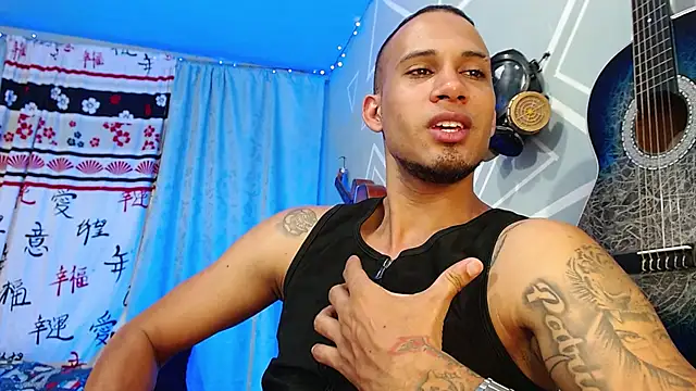 MagnusFrost online show from March 19, 2025, 2:37 am