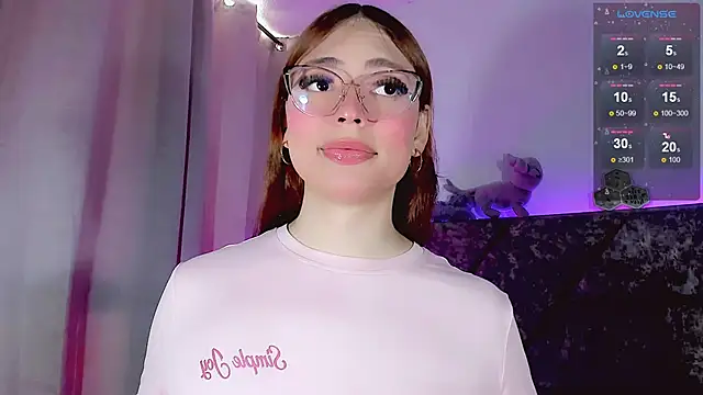 Valentina Alba online show from April 2, 2026, 3:41 pm